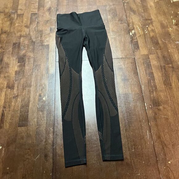 Lululemon‎ Mapped Out High-Rise Tight 28" Black / Ancient Copper Size 4 - Picture 1 of 7